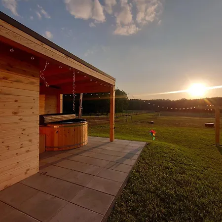 Strefa Dom Z Jacuzzi Na Wylacznosc Holiday home Matyty