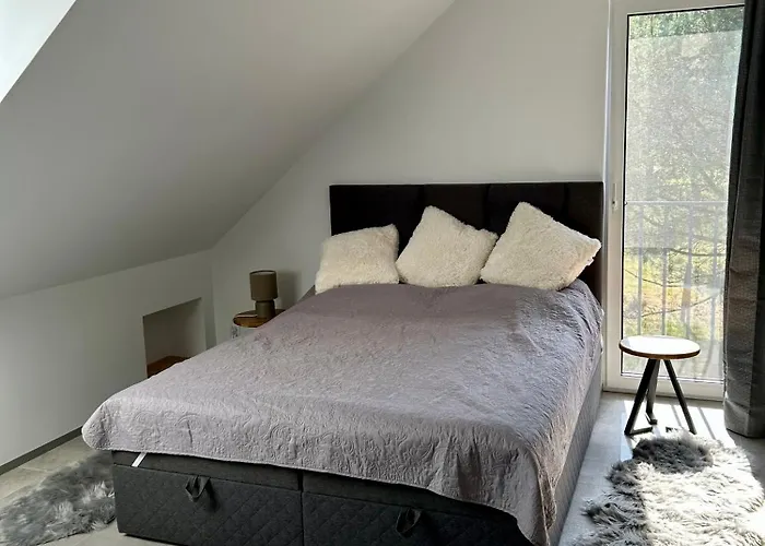 Strefa Dom Z Jacuzzi Na Wylacznosc Дом отдыха *